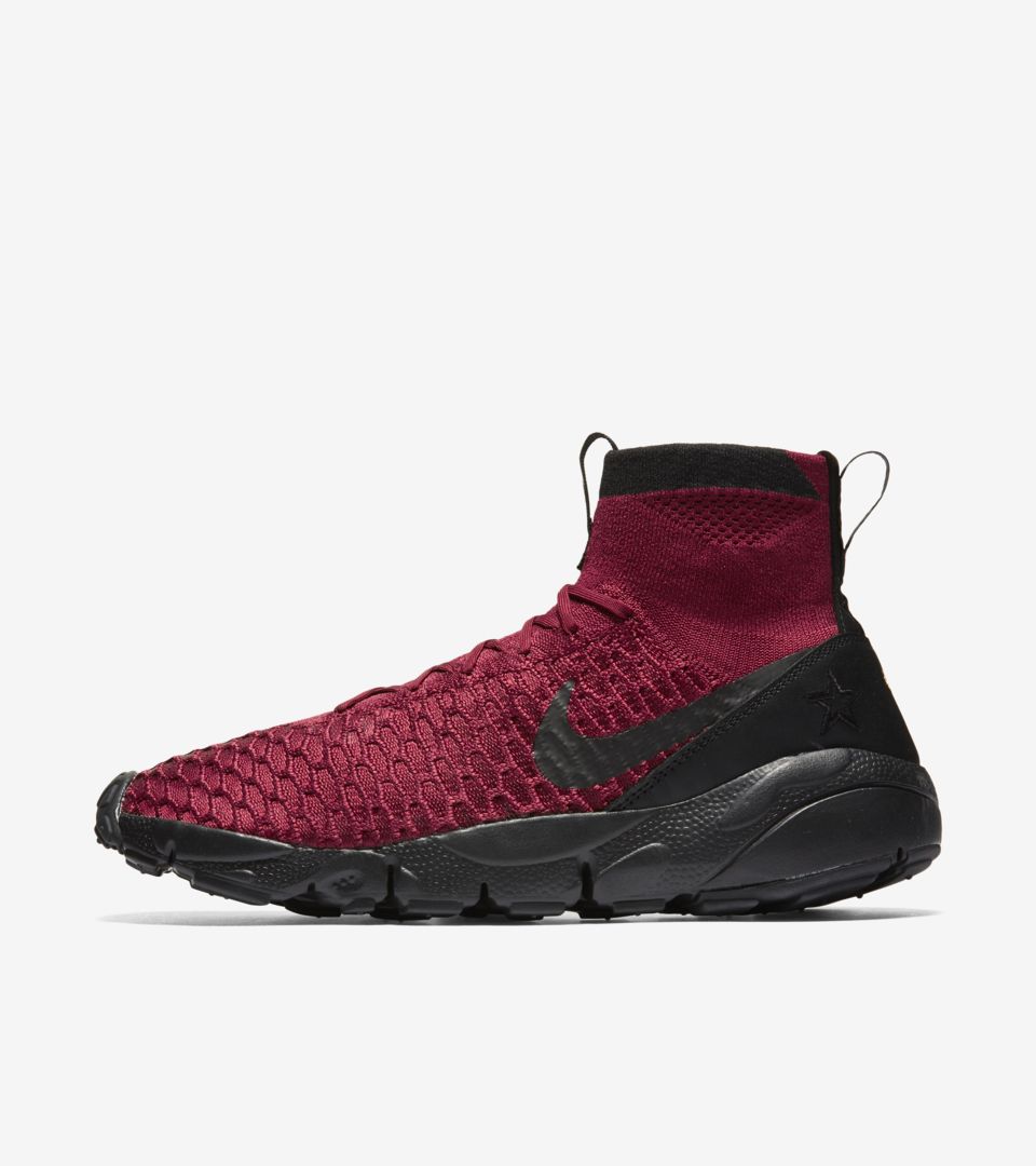 Nike Air Footscape Magista Flyknit F.C. 'Team Red'. Nike SNKRS