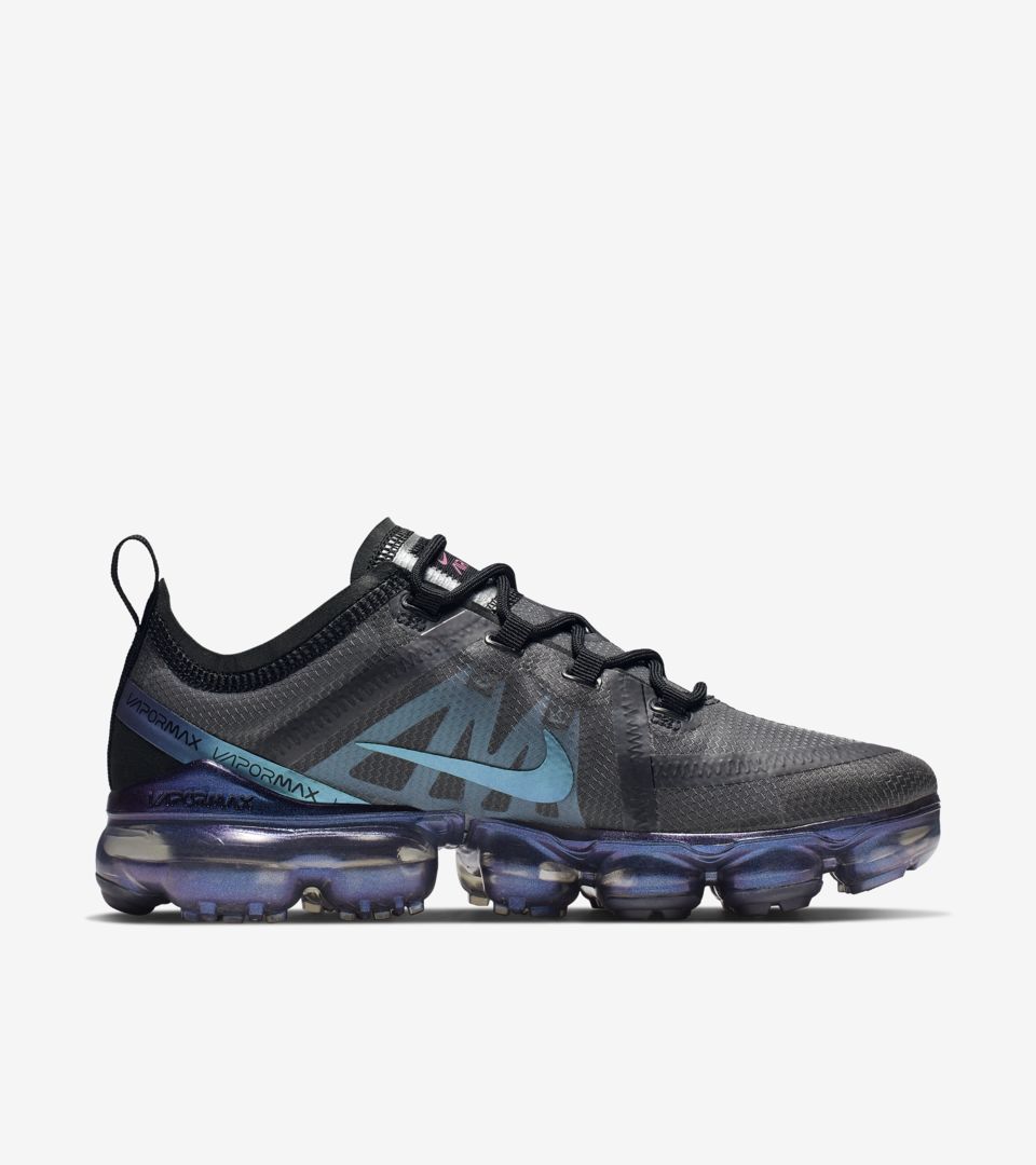 Women’s Air VaporMax 2019 'Throwback Future' Release Date Women’s Air VaporMax 2019 'Throwback Future' Release Date