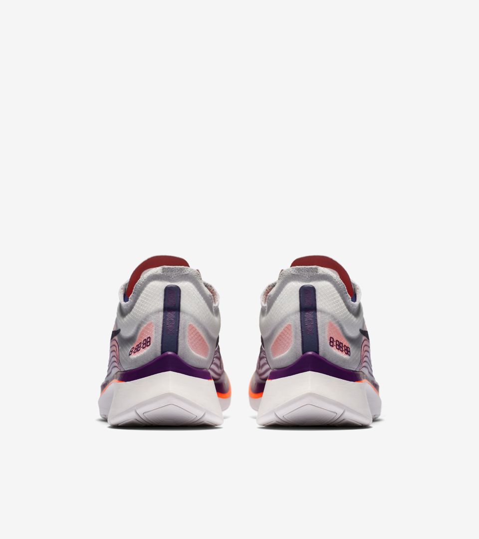 ZOOM FLY ZOOM FLY
