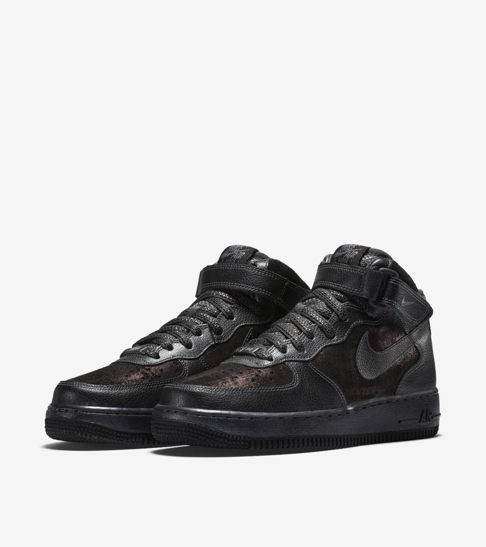 WMNS AIR FORCE 1 MID WMNS AIR FORCE 1 MID