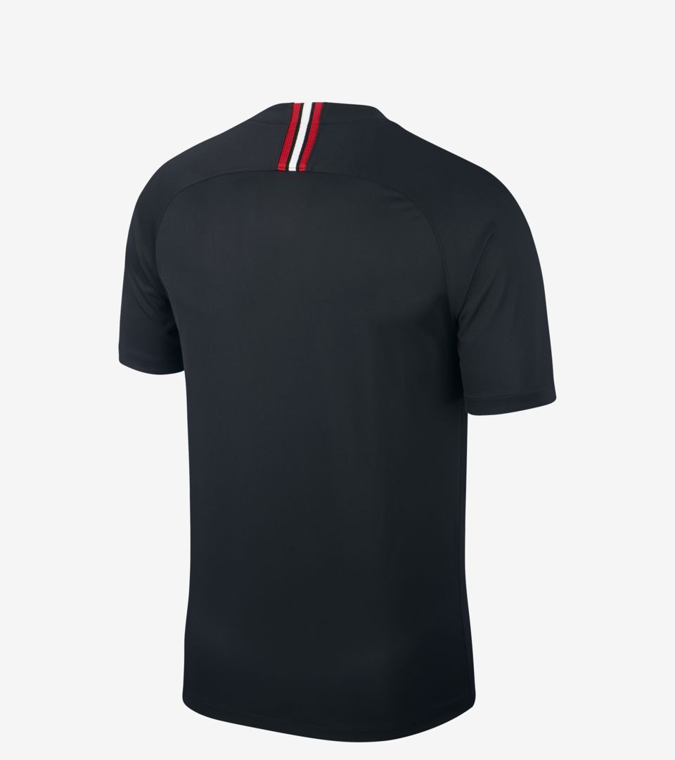 Jordan x Paris Saint-Germain Black Kit Jordan x Paris Saint-Germain Black Kit