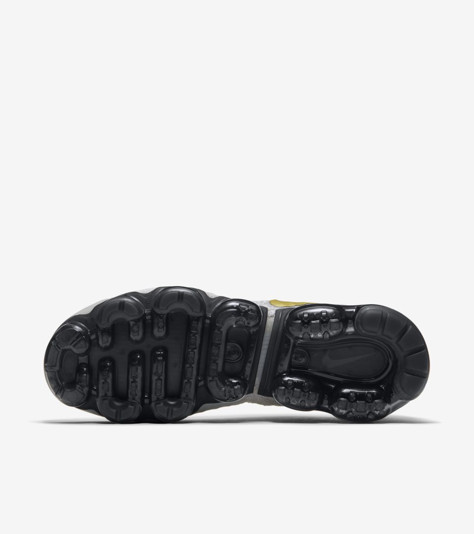 Women's Air Vapormax Flyknit 2 ' Vast Grey & Pure Platinum & Metallic Gold' Release Date Women's Air Vapormax Flyknit 2 ' Vast Grey & Pure Platinum & Metallic Gold' Release Date