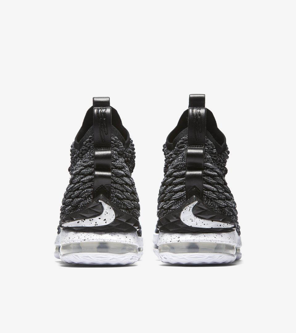 LEBRON 15 LEBRON 15