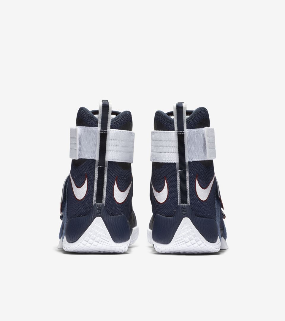ZOOM LEBRON SOLDIER 10 ZOOM LEBRON SOLDIER 10