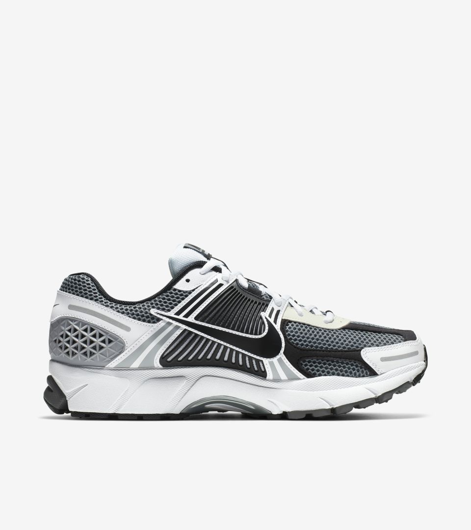 Nike Zoom Vomero 'Silver Sail' Release Date Nike Zoom Vomero 'Silver Sail' Release Date