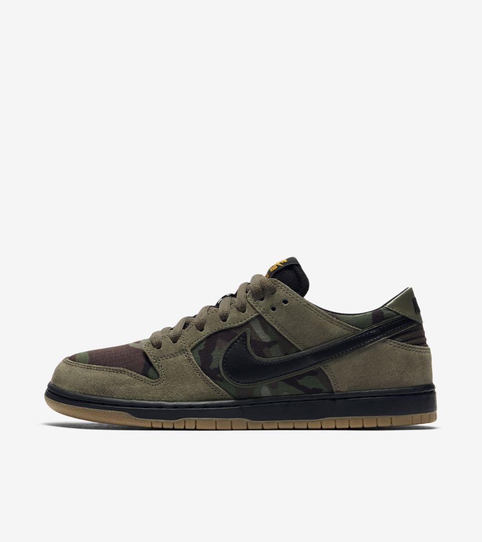 nike pro dunk olive