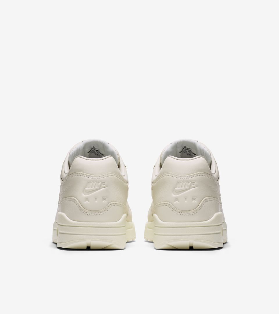 NIKELAB AIR MAX 1 PINNACLE NIKELAB AIR MAX 1 PINNACLE