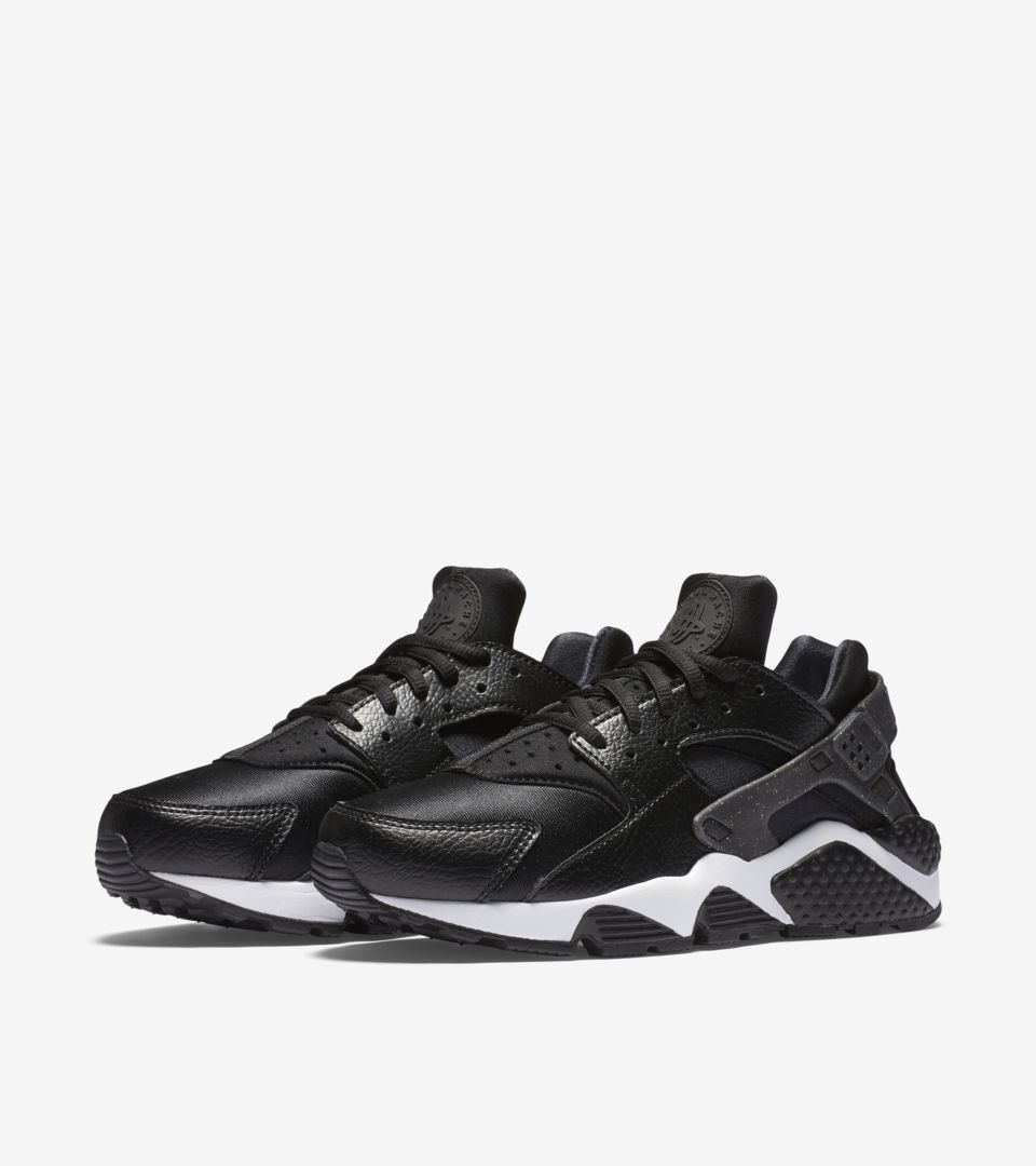 WMNS SB50 NIKE AIR HUARACHE RUN WMNS SB50 NIKE AIR HUARACHE RUN