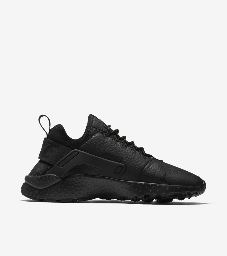 WMNS AIR HUARACHE ULTRA PREMIUM WMNS AIR HUARACHE ULTRA PREMIUM