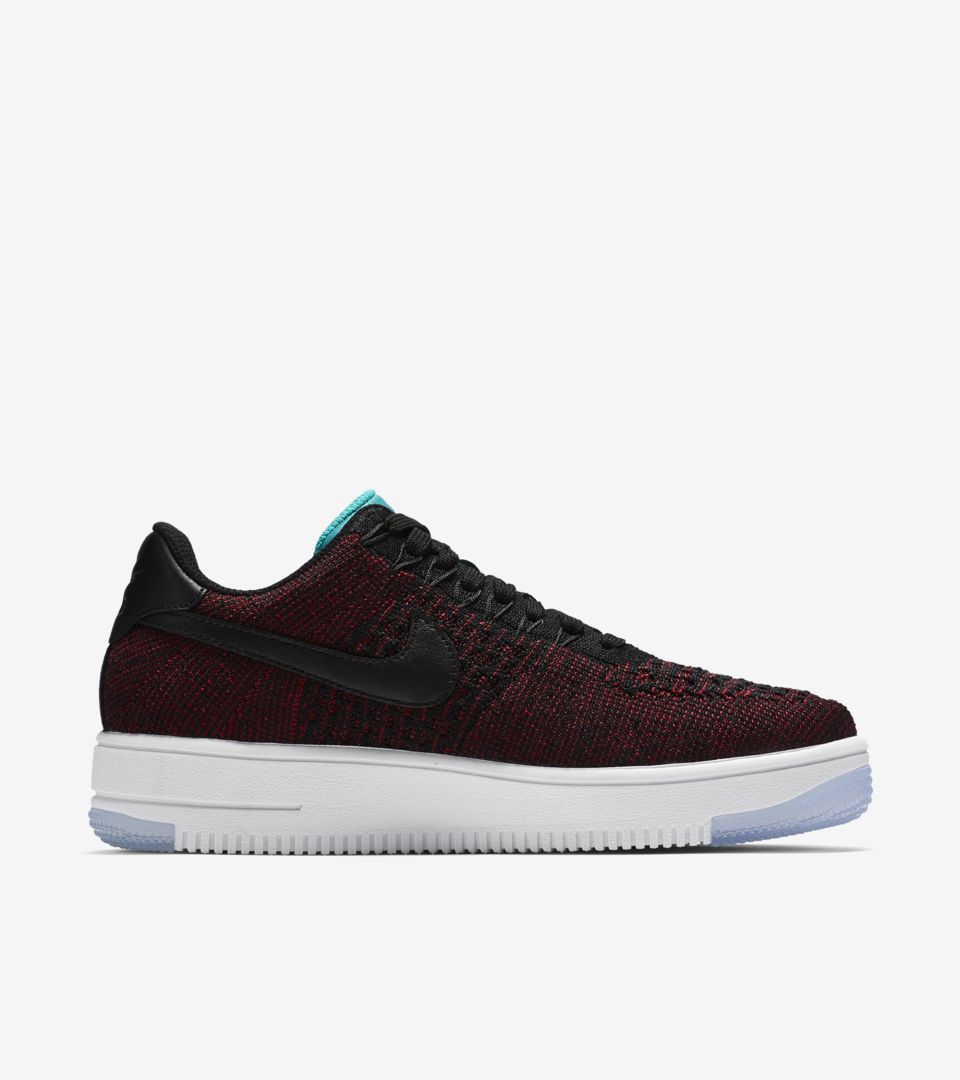 WMNS AIR FORCE 1 FLYKNIT LOW WMNS AIR FORCE 1 FLYKNIT LOW