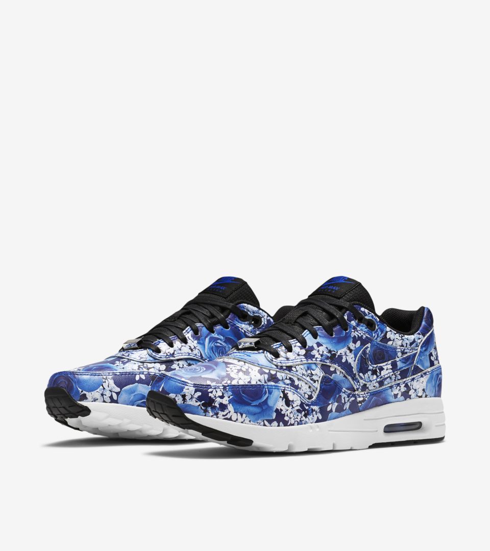 WMNS AIR MAX 1 ULTRA MOIRE WMNS AIR MAX 1 ULTRA MOIRE