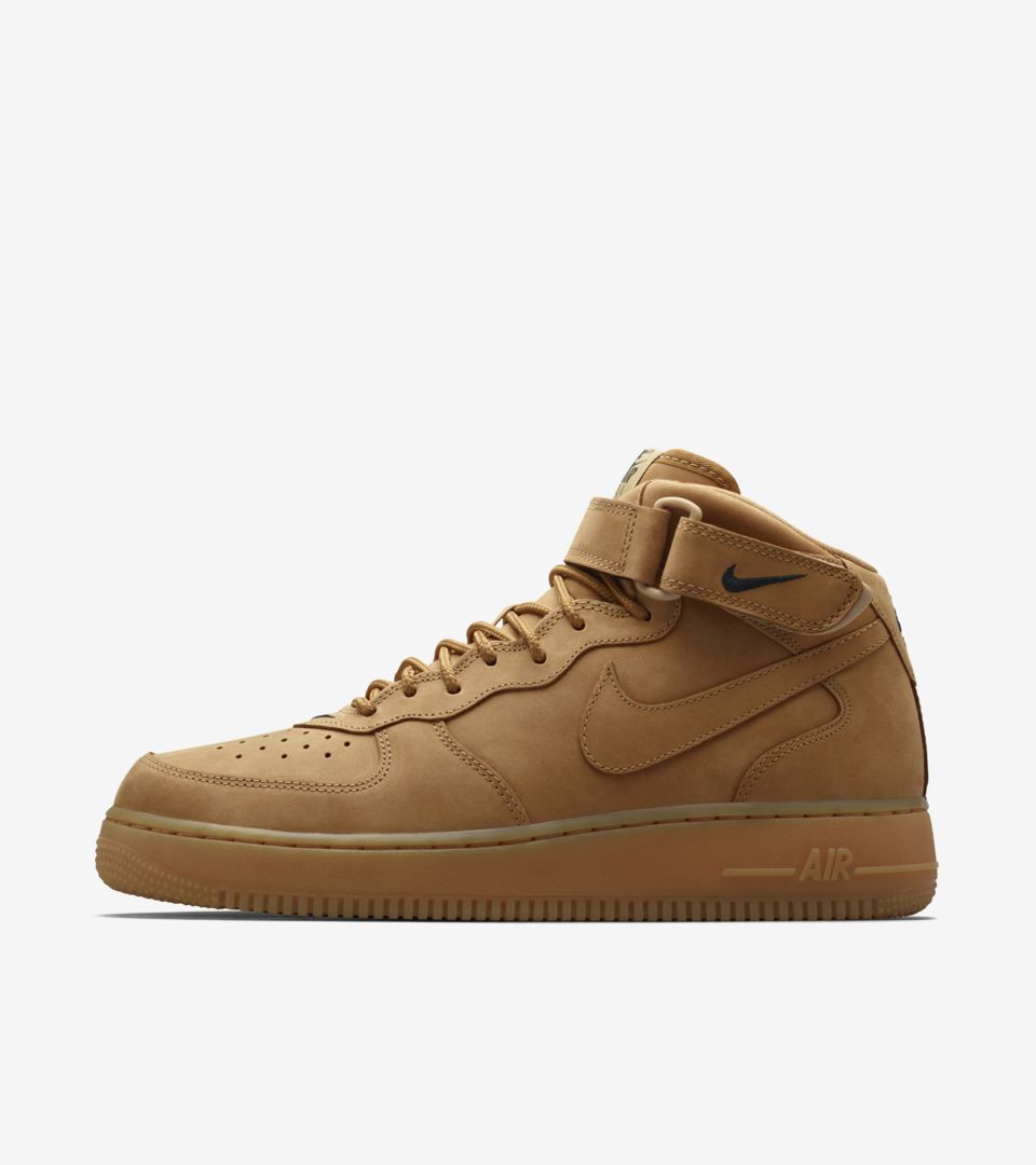 Nike Air Force 1 Mid 'Flax'. Release 