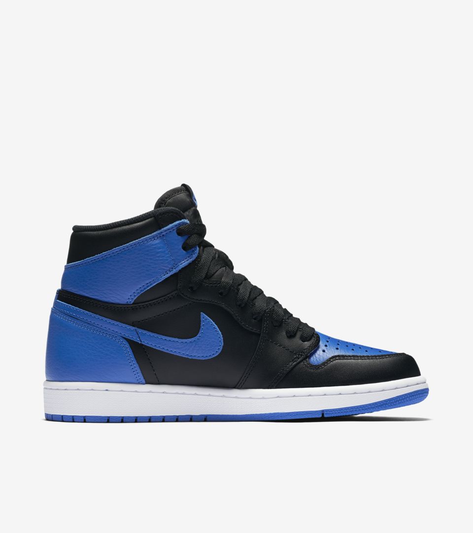 Air Jordan 1 Retro 'Royal'. Nike⁠+ SNKRS