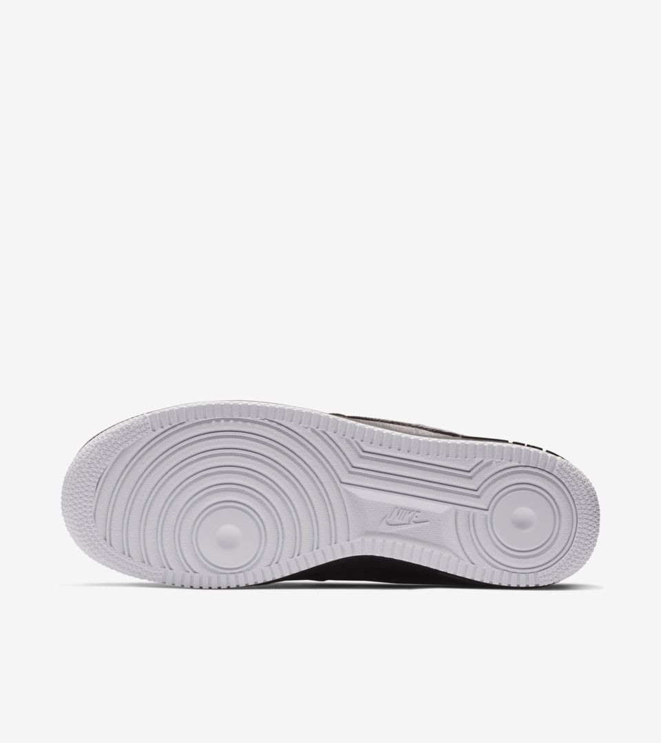 Nike Air Force 1 Velvet 'Black & White' Release Date Nike Air Force 1 Velvet 'Black & White' Release Date