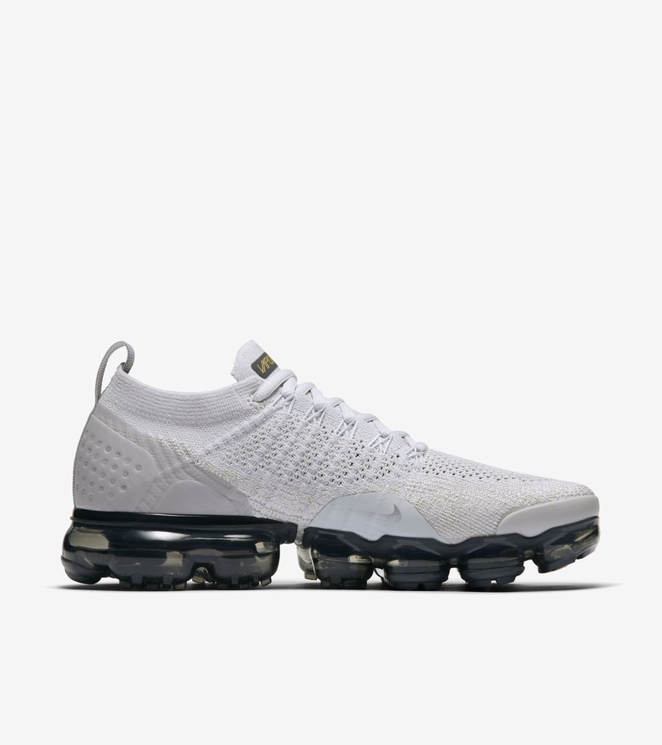 Women's Air Vapormax Flyknit 2 ' Vast Grey & Pure Platinum & Metallic Gold' Release Date Women's Air Vapormax Flyknit 2 ' Vast Grey & Pure Platinum & Metallic Gold' Release Date
