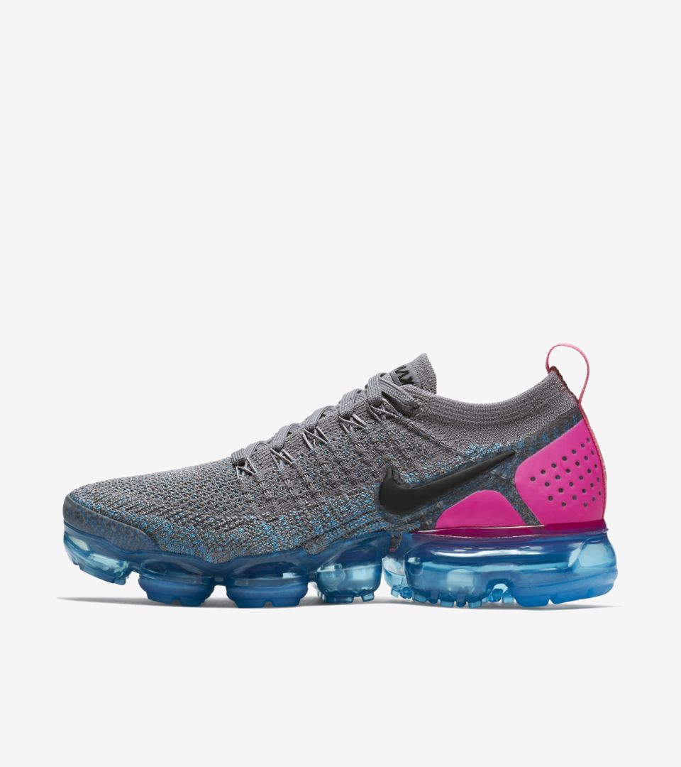 nike vapormax womens pink and blue