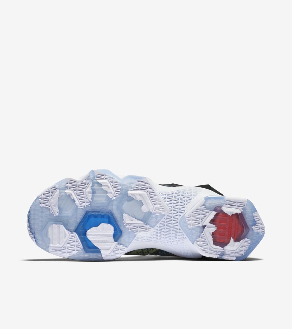 LEBRON XIII LEBRON XIII