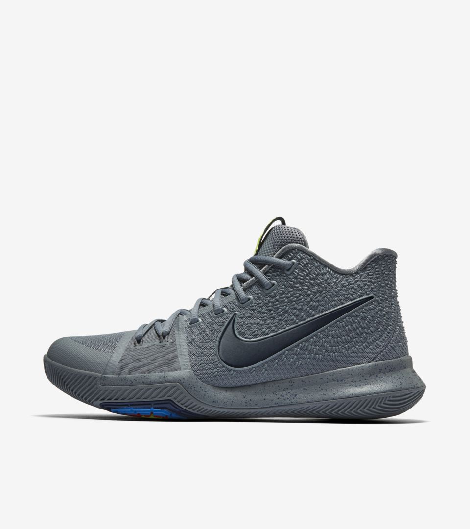 kyrie shoes gray