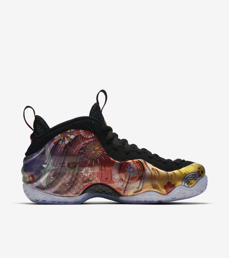 女款 AIR FOAMPOSITE ONE 女款 AIR FOAMPOSITE ONE