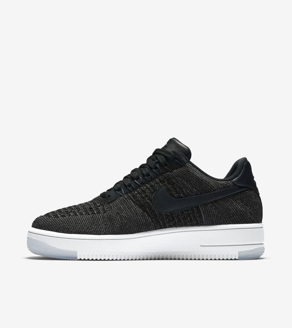 WMNS AIR FORCE 1 ULTRA FLYKNIT LOW WMNS AIR FORCE 1 ULTRA FLYKNIT LOW