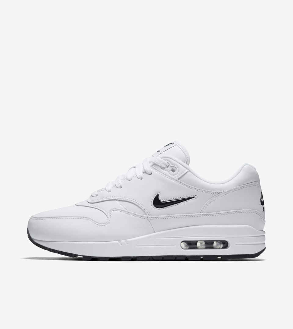 nike jewell damen sale