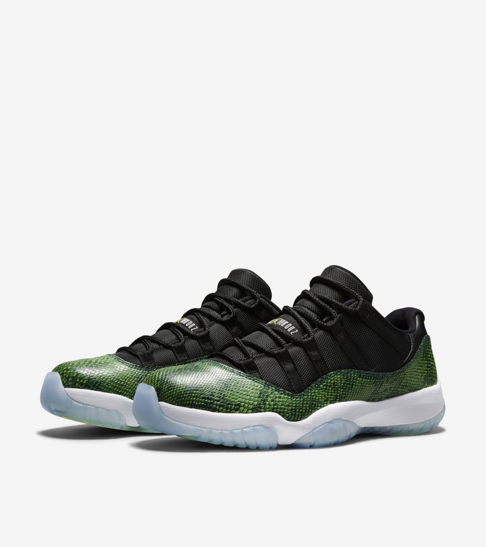 AIR JORDAN XI LOW AIR JORDAN XI LOW