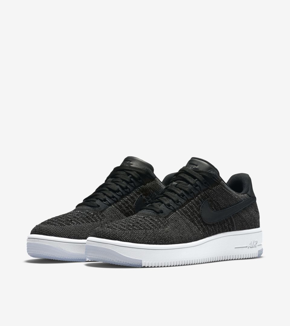 WMNS AIR FORCE 1 ULTRA FLYKNIT LOW WMNS AIR FORCE 1 ULTRA FLYKNIT LOW