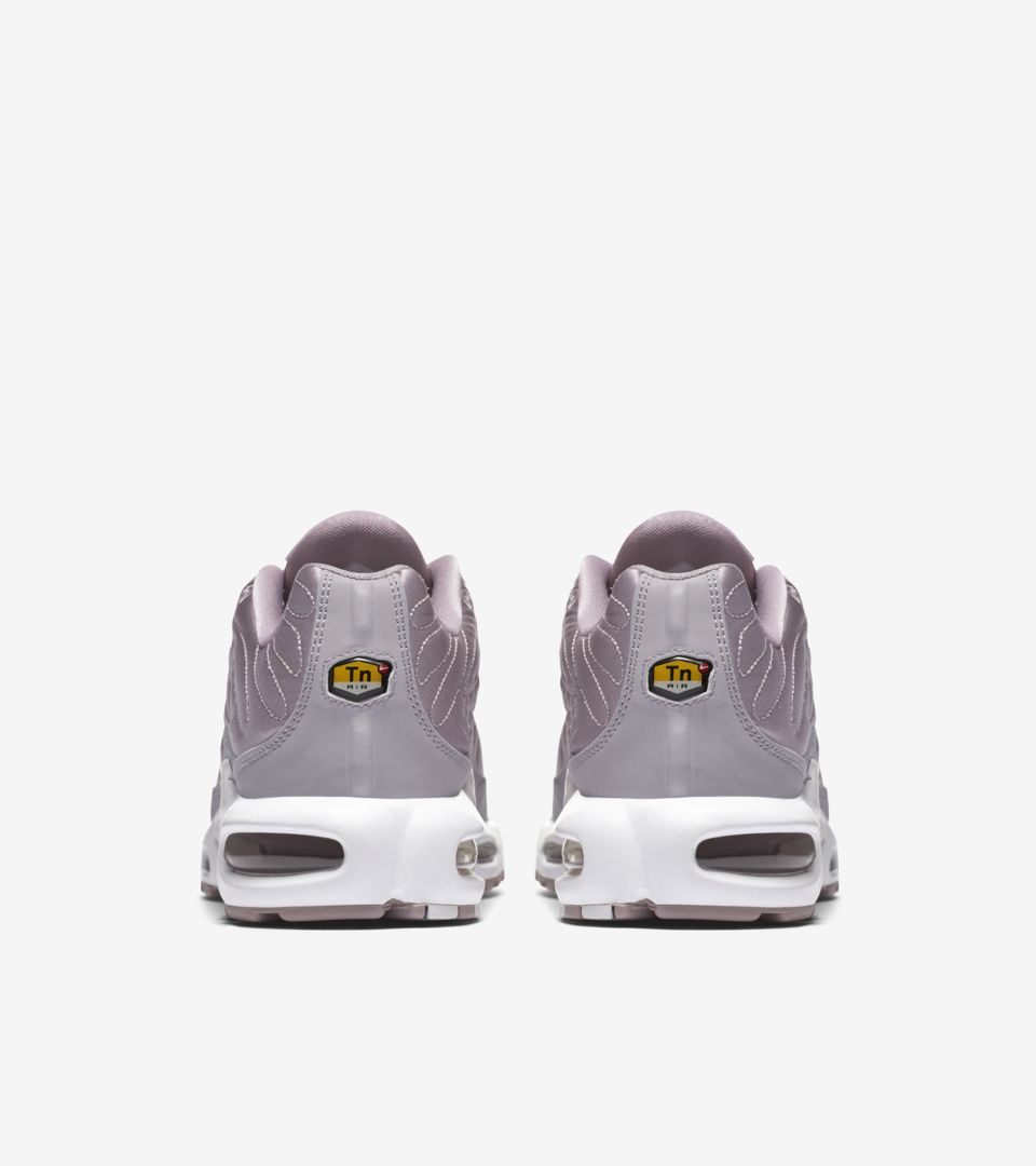 WMNS AIR MAX PLUS WMNS AIR MAX PLUS