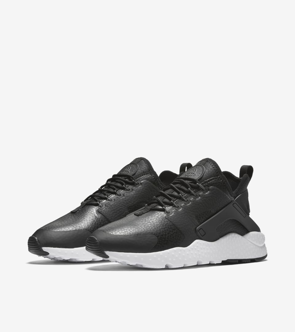 Nike Air Huarache Run Ultra « Black White » pour Femme