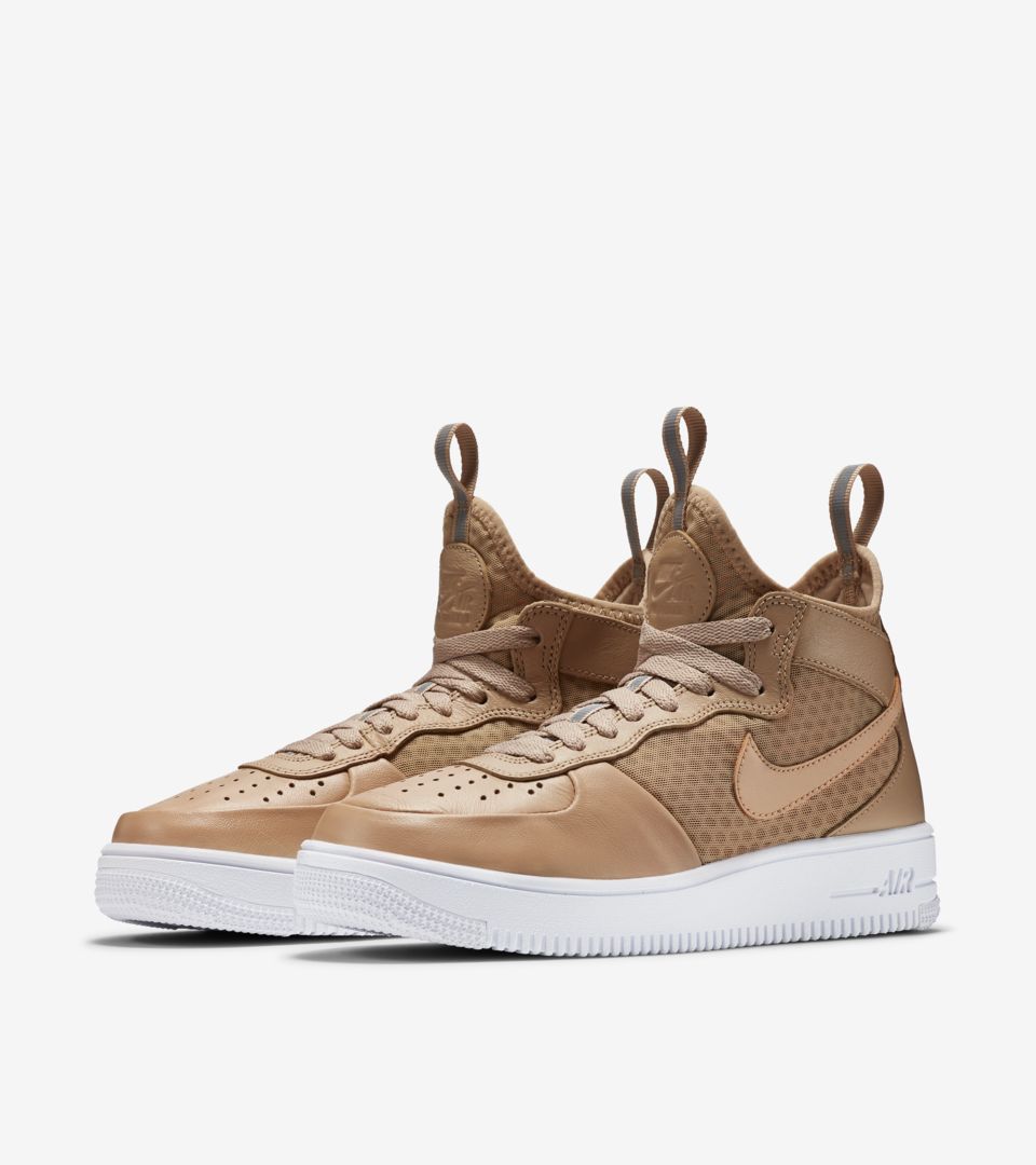 WMNS AIR FORCE 1 ULTRAFORCE MID WMNS AIR FORCE 1 ULTRAFORCE MID