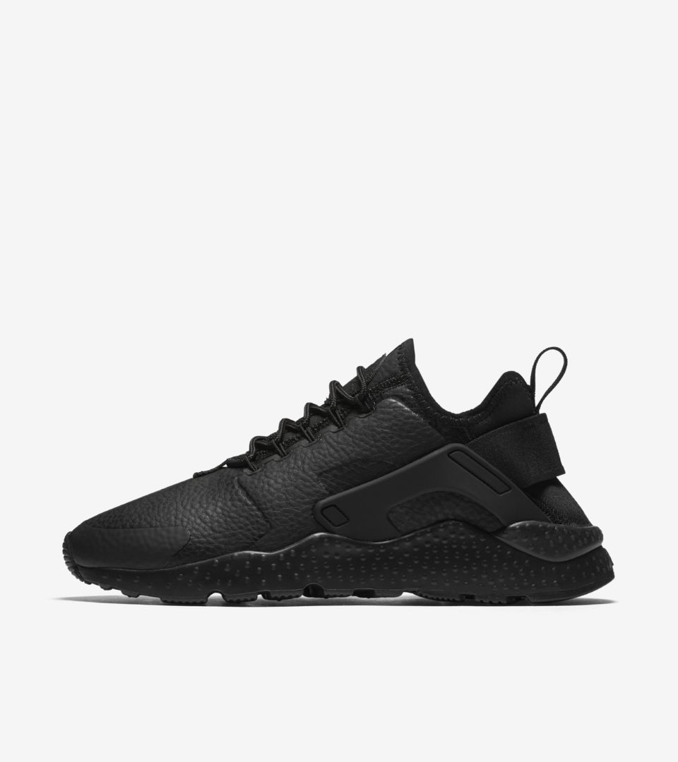 WMNS AIR HUARACHE ULTRA PREMIUM WMNS AIR HUARACHE ULTRA PREMIUM