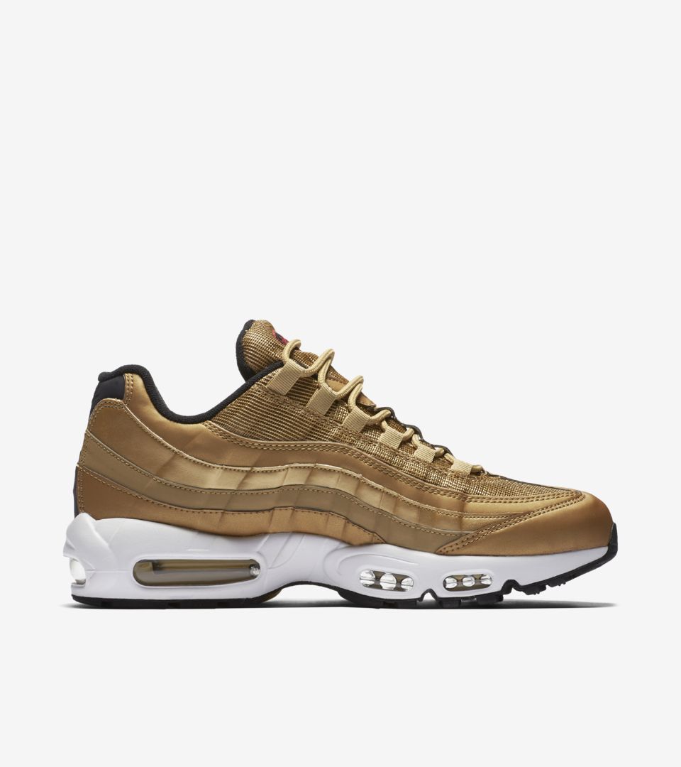 nike air max 95 metallic gold