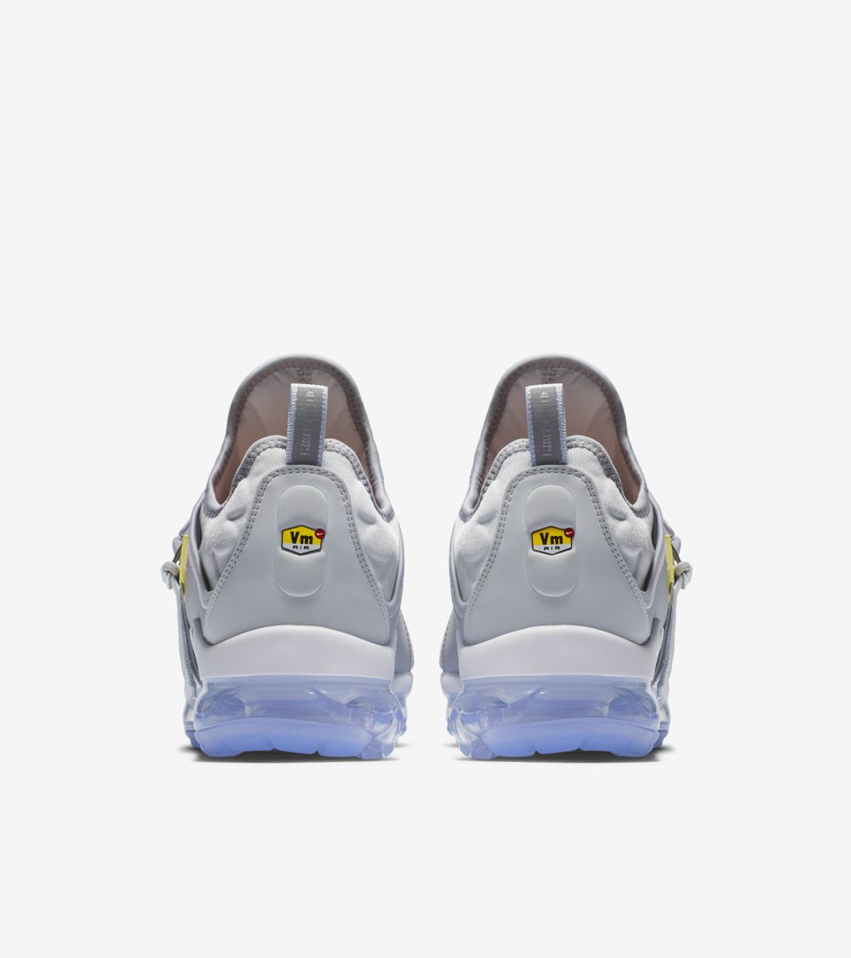 Air VaporMax Plus 'On-Air: Paris' Release Date Air VaporMax Plus 'On-Air: Paris' Release Date