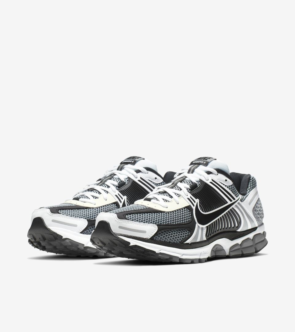 Nike Zoom Vomero 'Silver Sail' Release Date Nike Zoom Vomero 'Silver Sail' Release Date