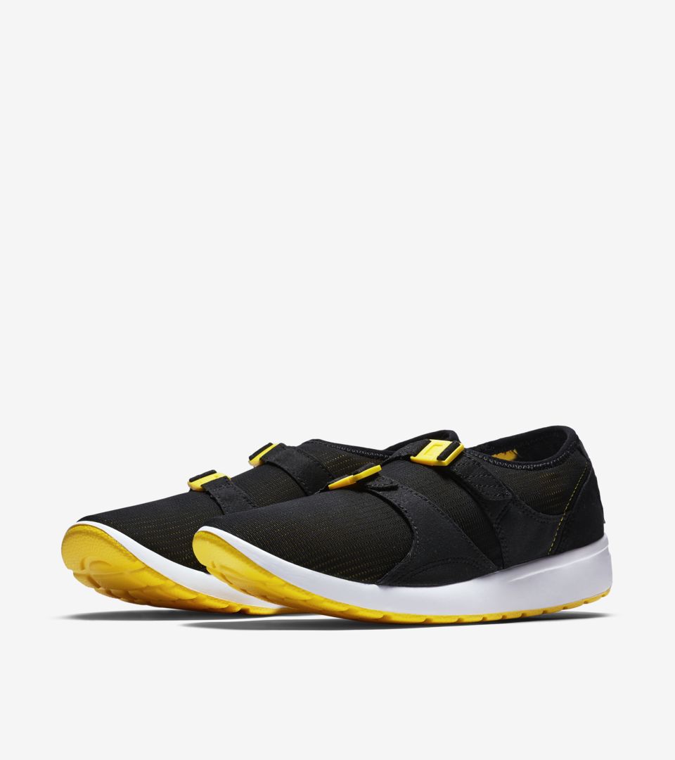Nike Air Sock Racer OG 'Black & Tour Yellow'. Nike⁠+ Launch GB
