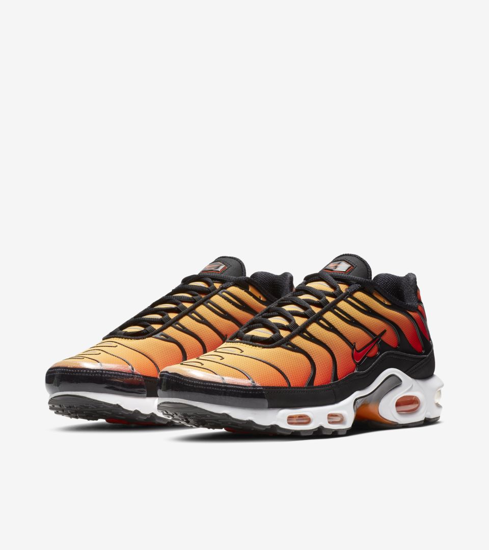 Nike Air Max Plus OG 'Black & Bright Ceramic & Resin' Release Date Nike Air Max Plus OG 'Black & Bright Ceramic & Resin' Release Date