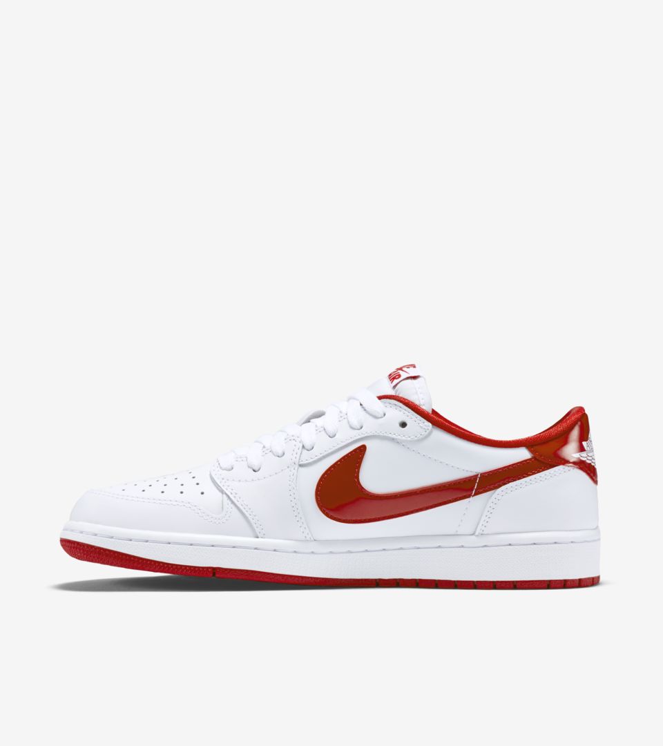 nike red and white jordans