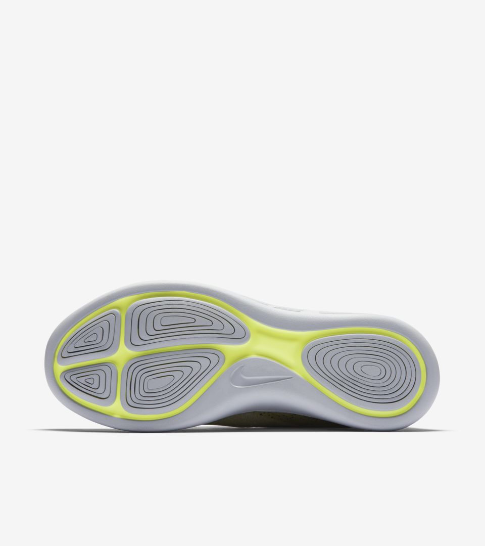 LUNARCHARGE ESSENTIAL PARA MUJER LUNARCHARGE ESSENTIAL PARA MUJER
