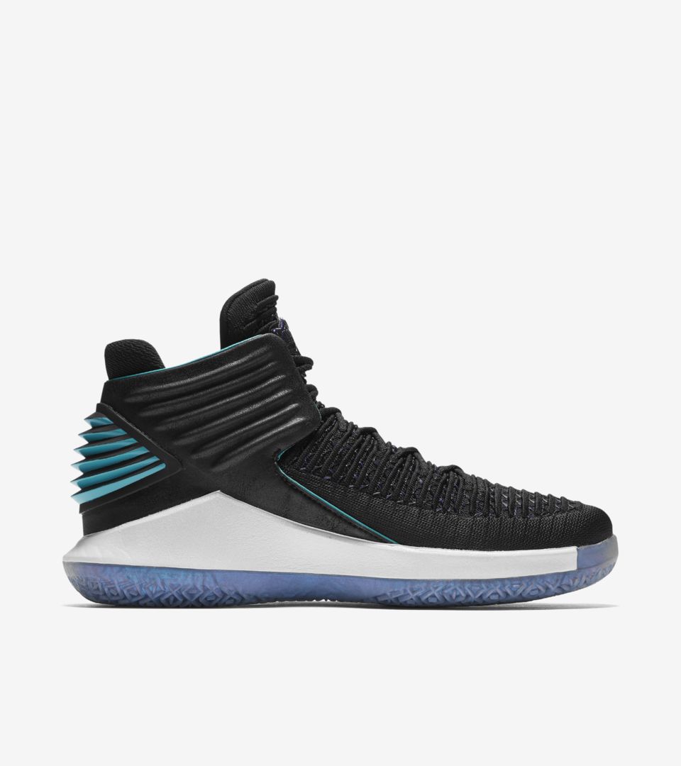 AIR JORDAN XXXII AIR JORDAN XXXII