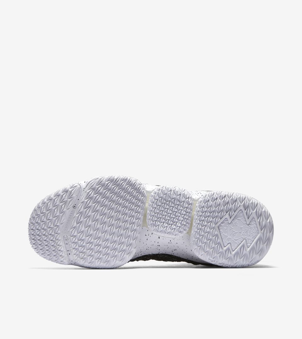 LEBRON 15 LEBRON 15