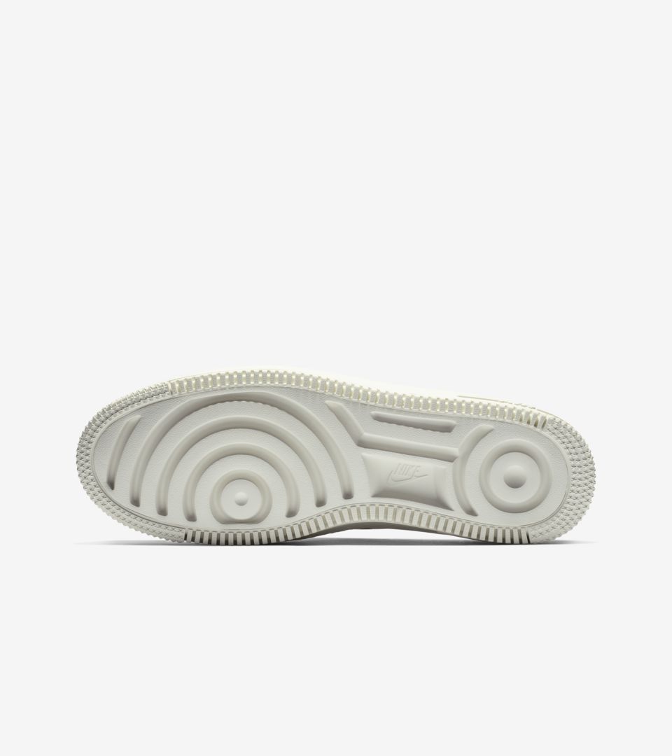 Women's Nike Air Force 1 Lover XX 'Black & Sail' Release Date Women's Nike Air Force 1 Lover XX 'Black & Sail' Release Date