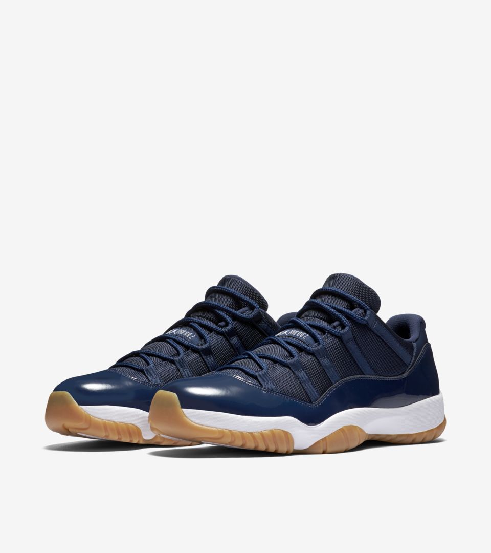 AIR JORDAN XI LOW AIR JORDAN XI LOW
