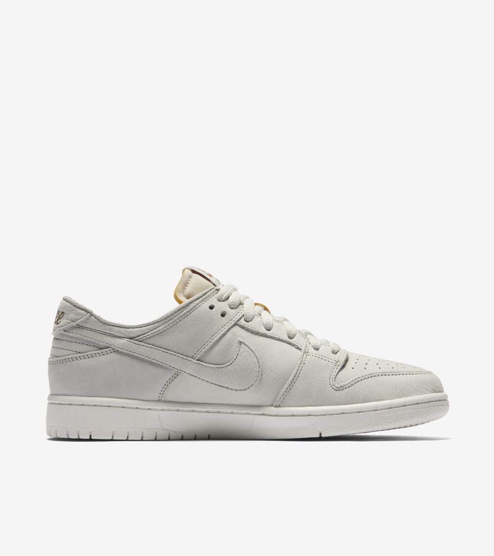 sb zoom dunk low pro decon qs