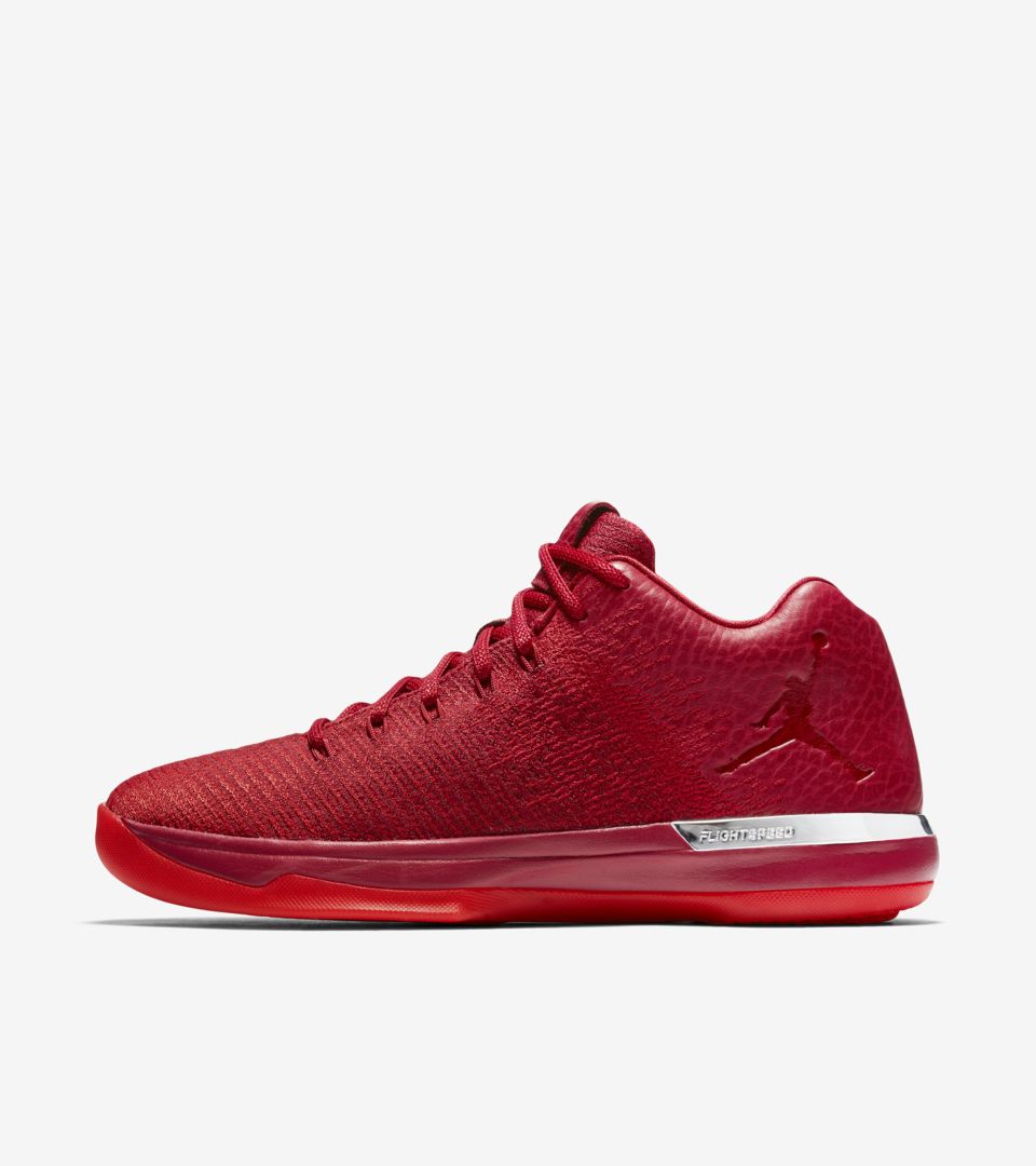 red jordan 31 low