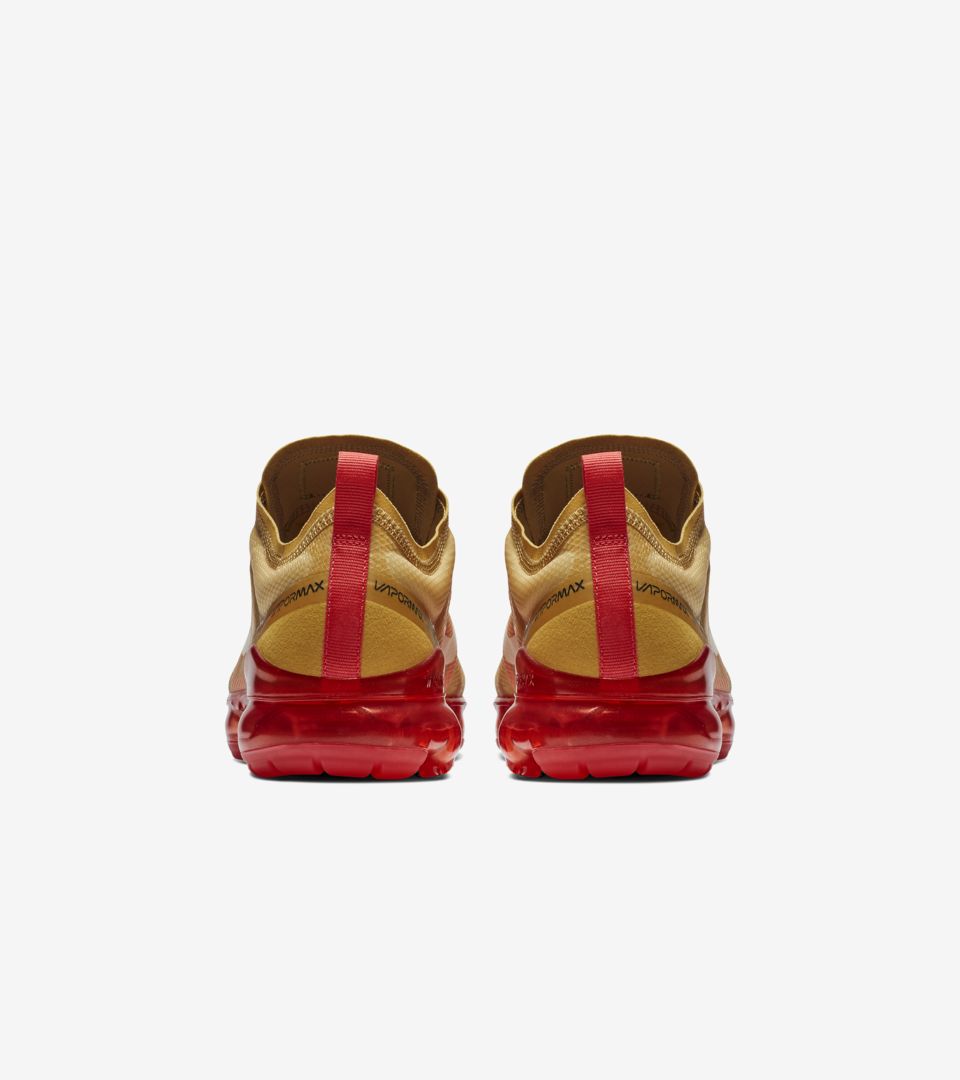 Nike Air Vapormax 2019 'Club Gold & Ember Glow' Release Date Nike Air Vapormax 2019 'Club Gold & Ember Glow' Release Date