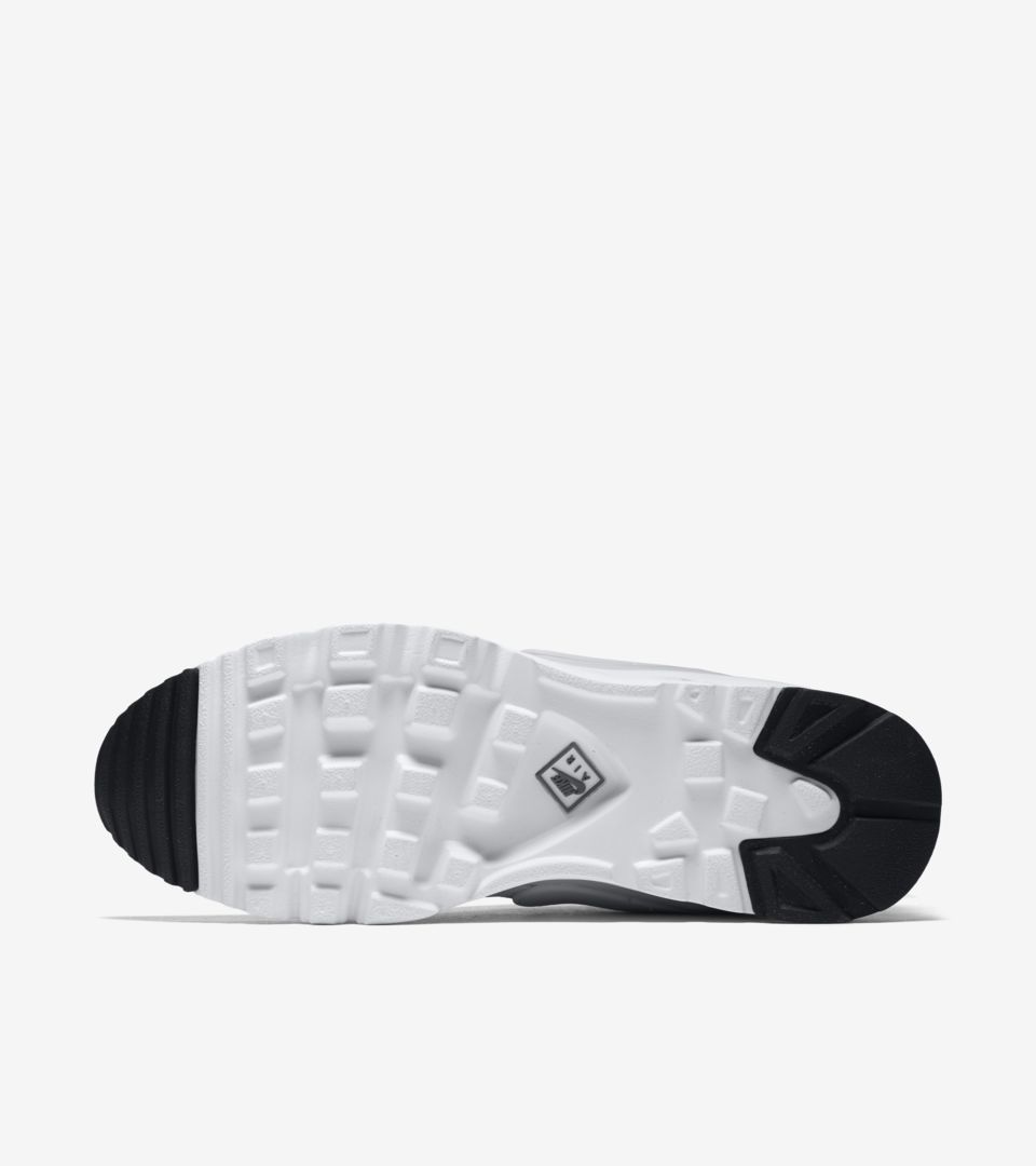 WMNS AIR MAX BW ULTRA WMNS AIR MAX BW ULTRA