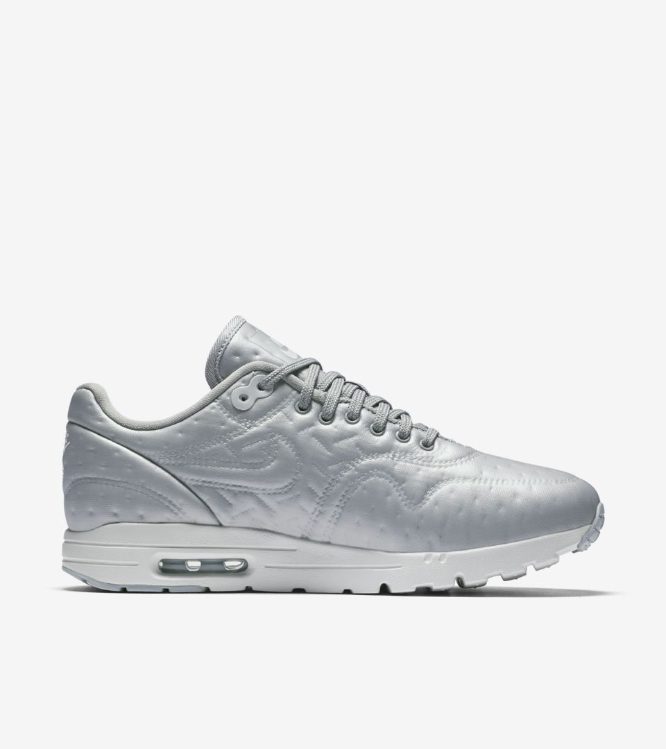 WMNS AIR MAX 1 ULTRA WMNS AIR MAX 1 ULTRA