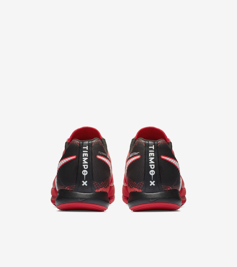 Nike Play Fire Tiempo X Proximo Nike Play Fire Tiempo X Proximo