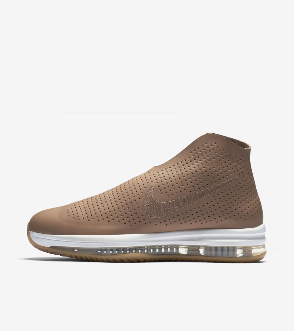 nike zoom tan