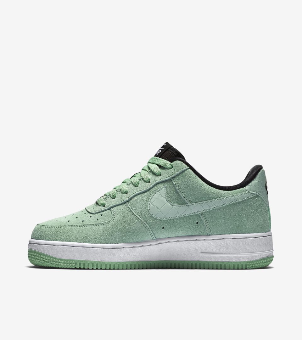 WMNS AIR FORCE 1 WMNS AIR FORCE 1